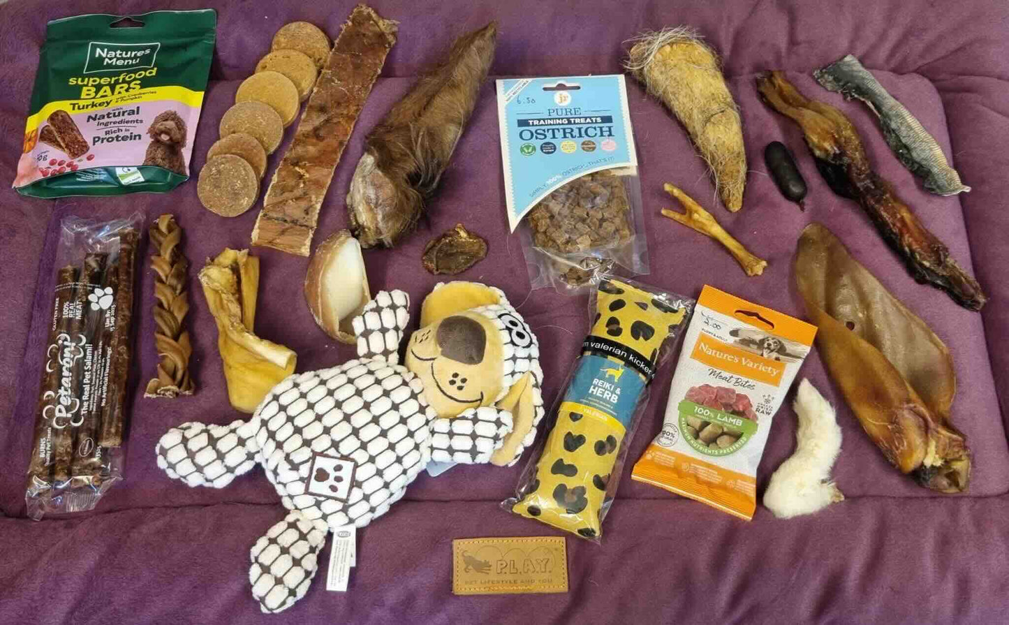 Eat Play Love Enrichment Box
